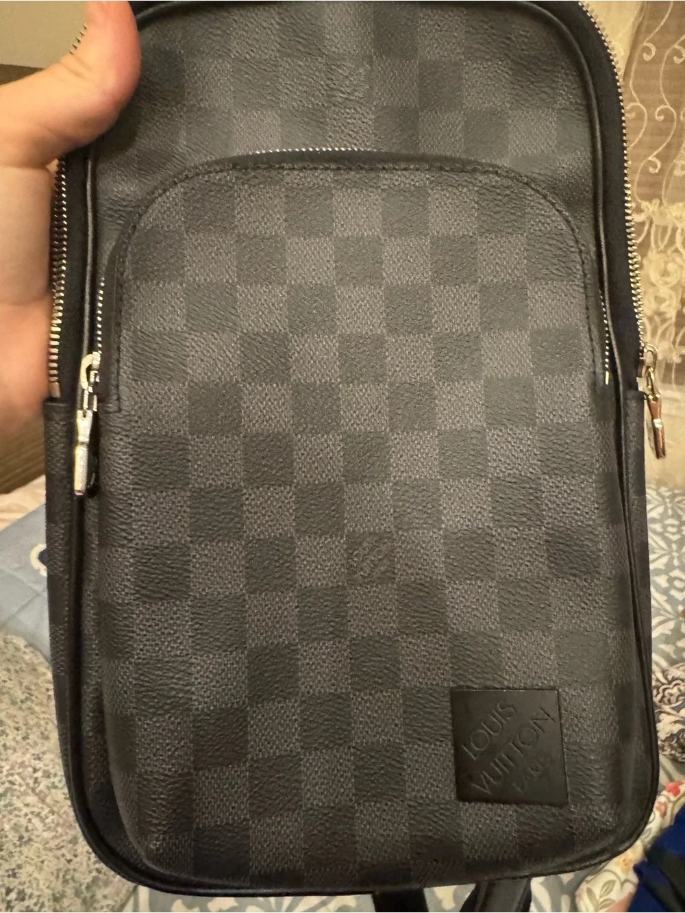 Louis Vuitton Black Damier Graphite Canvas Messenger Sling Bag